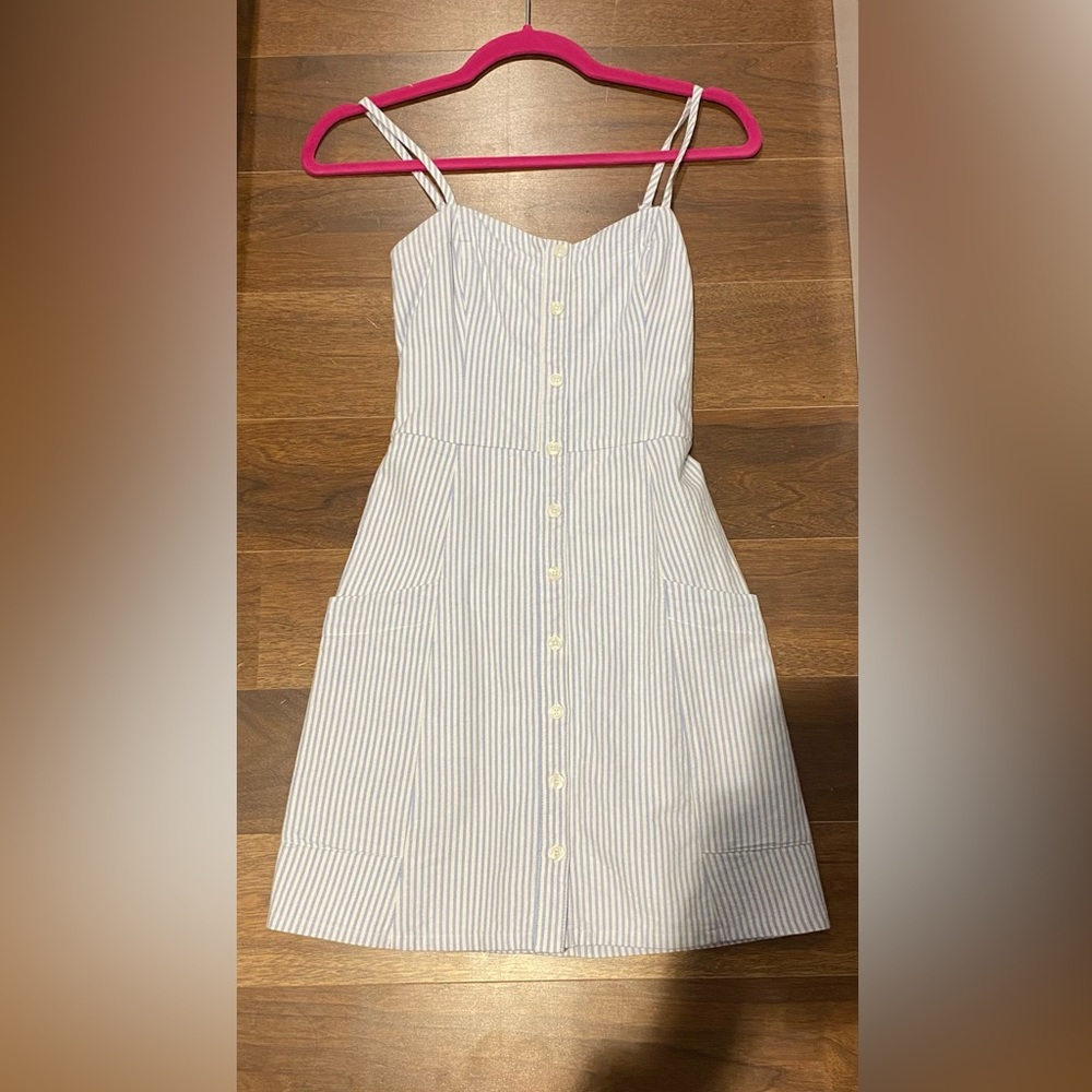 Abercrombie & Fitch dress xs blue white pinstripe button up pockets sundress